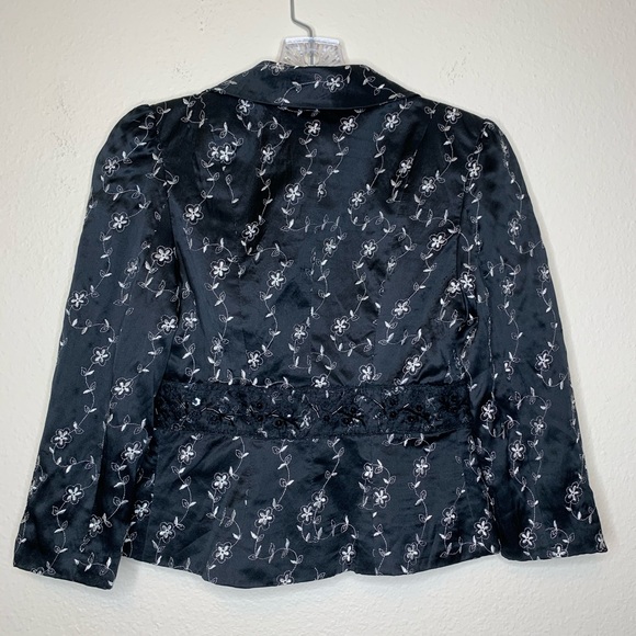 Betsey Johnson Silk Black Vintage Blazer - Picture 3 of 8